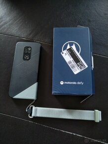 Motorola Defy - 3