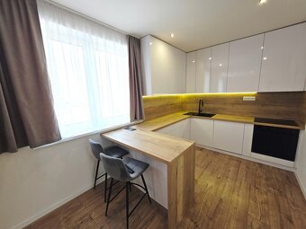 Prenajmeme luxusný 3+kk byt s terasou, Bytča, R2 SK. - 3