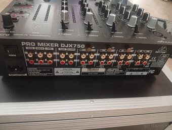 Behringer DJX750 - 3