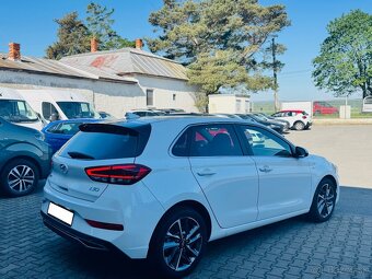 Hyundai i30 1.5 T-GDi mHEV iMT Style - 3