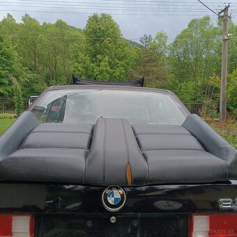 BMW E30 - 3