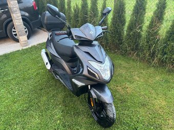 Adamoto 125 skuter - 3