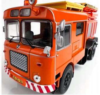 Skoda 706 Podnosnik 1:43 - 3