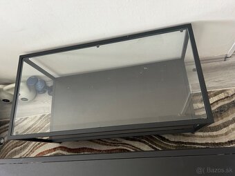 Nabytok IKEA - seria Vittsjo - 3