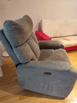 Polohovateľné relaxačné kreslo, šedé - 3