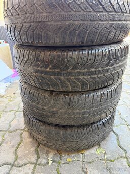 4x100 R15 zimné - 3