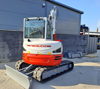 TAKEUCHI TB250 DIESEL - 3