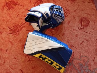 Brankárska lapačka a vyrážačka CCM EFLEX 5, senior., custom - 3