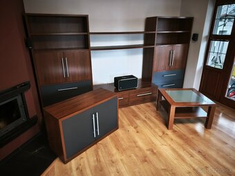 Obývacia stena a stolík - 3