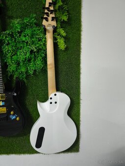 Predam ele. gitaru Jakcson - 3