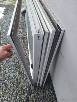 Posuvné okno hliníkové - 3