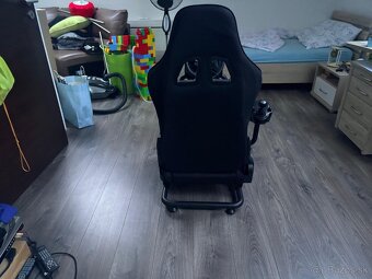 Predám Playseat - 3