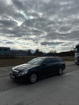 Mercedes benz - 3