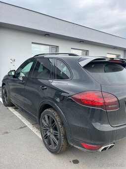 Porsche Cayenne 4.2 S Diesel - 3