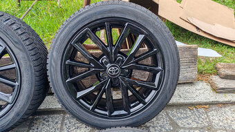 5x114,3 R17 --- TOYOTA COROLLA - 3