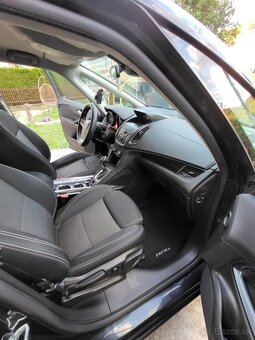 Opel Zafira Tourer - 3