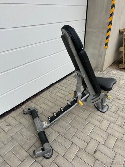 Nastaviteľná lavica Hoist - 3