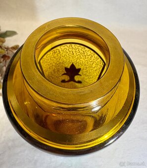 Krasna ambrova vaza, signovana - 3