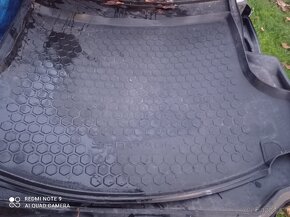 Gumené vaničky do kufra - 3