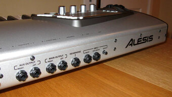 Alesis Fusion 8HD - 3