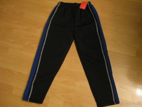 CIERNOMODRE TEPLAKY - 3