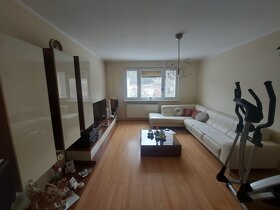 Na predaj 3 izbový byt po kompletnej rekonštrukcii v Púchove - 3