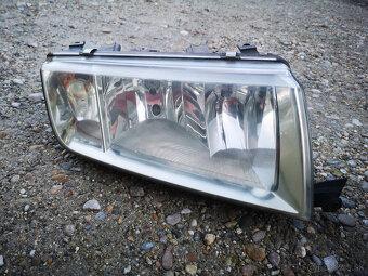 predne svetla SKODA FABIA 1 rocnik 2003 - 3