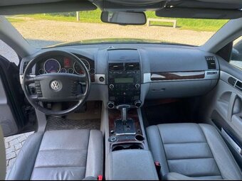 Volkswagen Touareg 3.0 tdi - 3