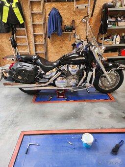 Predám Honda VTX 1300 - 3