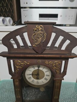 Starožitne stolové hodiny drevene - 3