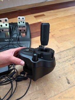 Predám volant Logitech G920 + pedále + radiaca páka - 3