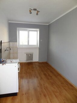 Na prenájom 2 izbový byt Staré sídlisko Prievidza - 3