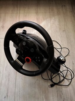 Logitech Driving Force Gt - 3