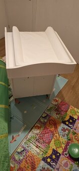 Prebaľovací pult - 3