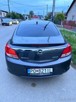 Opel Insignia 2.0 tdi 118kw - 3