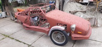 Predám rám z Velorexu, motor Yamaha XS 400 - 3