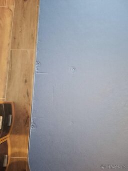 Rohovy stol IKEA BEKANT - 3