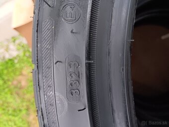 215/40r18 letné - 3