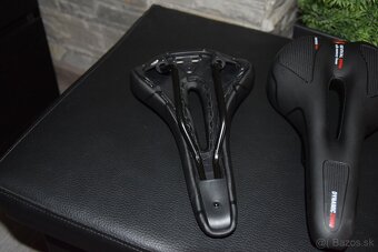 Ergonomicky tvarované sedlo na bicykel - 3