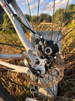 Horsky bicykel Fuji Tahoe - 3