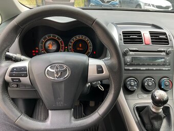 Toyota Auris - 3