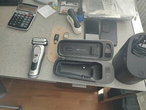 BRAUN SERIES 9 PRO SILVER
- 3