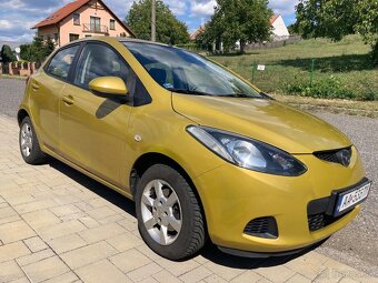 Mazda 2 - 3