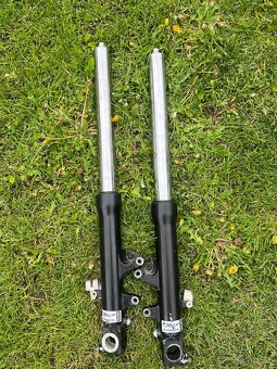 Rozpredam Honda  cbr 600 rr - 3