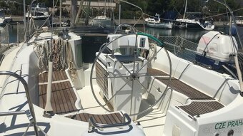 Plachetnice BENETEAU OCEANIS 351 - 3