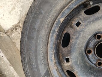 Predám pneumatiky alebo len disky a puklice na škodu. - 3