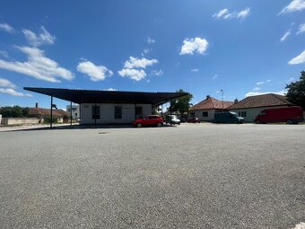 Komerčný objekt v centre Moldavy nad B. s pozemkom 1 808 m2 - 3