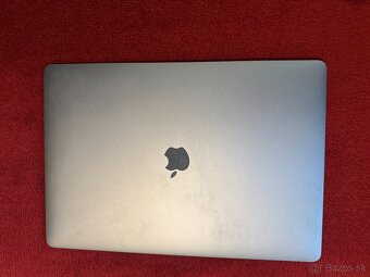 MacBook Pro - 3