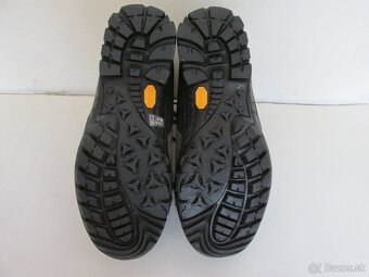 trekové topánky unisex č. 42 - 3