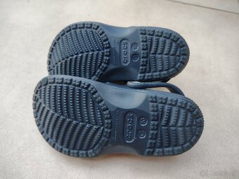 Sandale Crocs 10 - 3